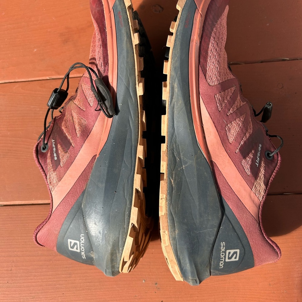 Salomon sensiFit sneakers contagious adjustable lace up cord. Ortholite Sz 7.5 - Picture 10 of 11